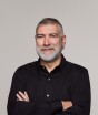 Télé-Québec | Dans les médias - Saison 10 | Hugues Sweeney